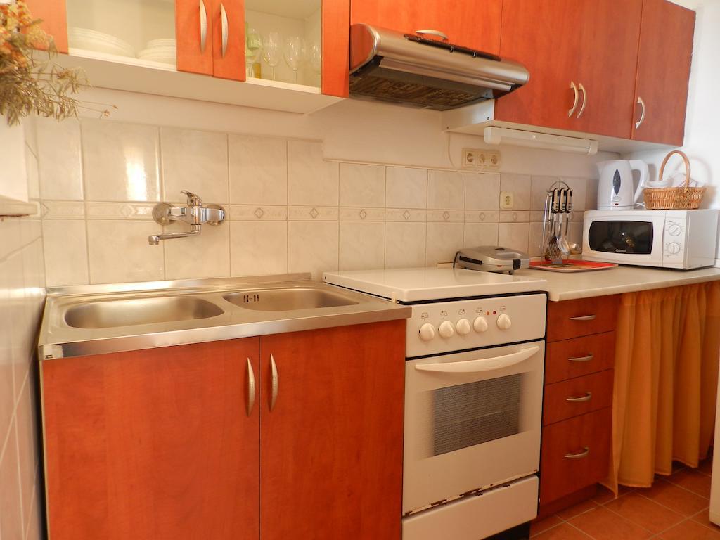 Apartment Mihalj Jadrija-Ground Floor Phòng bức ảnh