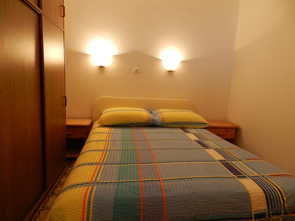 Apartment Mihalj Jadrija-Ground Floor Phòng bức ảnh